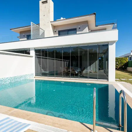 Private Pool In Central Location For 6 People, Izmir - Awz 106 Villa