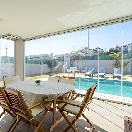 Private Pool In Central Location For 6 People, Izmir - Awz 106 Villa *