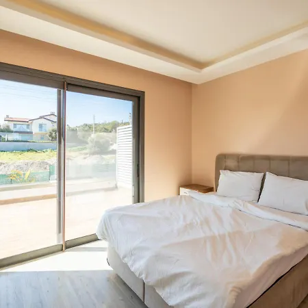 Private Pool In Central Location For 6 People, Izmir - Awz 106 Villa Cesme